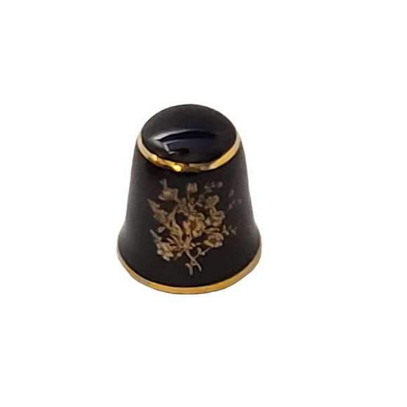 Vintage Limoges Castel & Royal Doulton Thimbles - Picture 3 of 11
